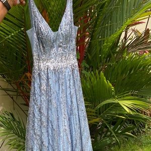 Prom dress 2020. Never been used.